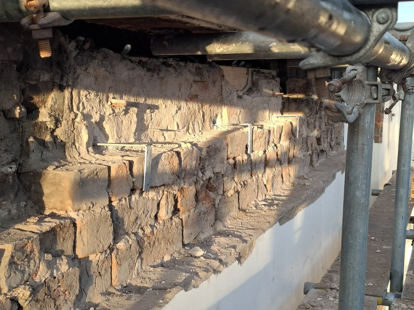 Structural brickwork repair